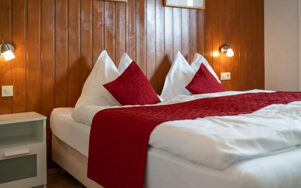 Pension Hofweyer Ramsau am Dachstein Bagian luar foto