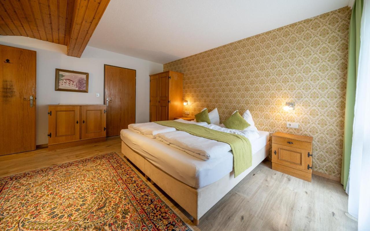 Pension Hofweyer Ramsau am Dachstein Bagian luar foto