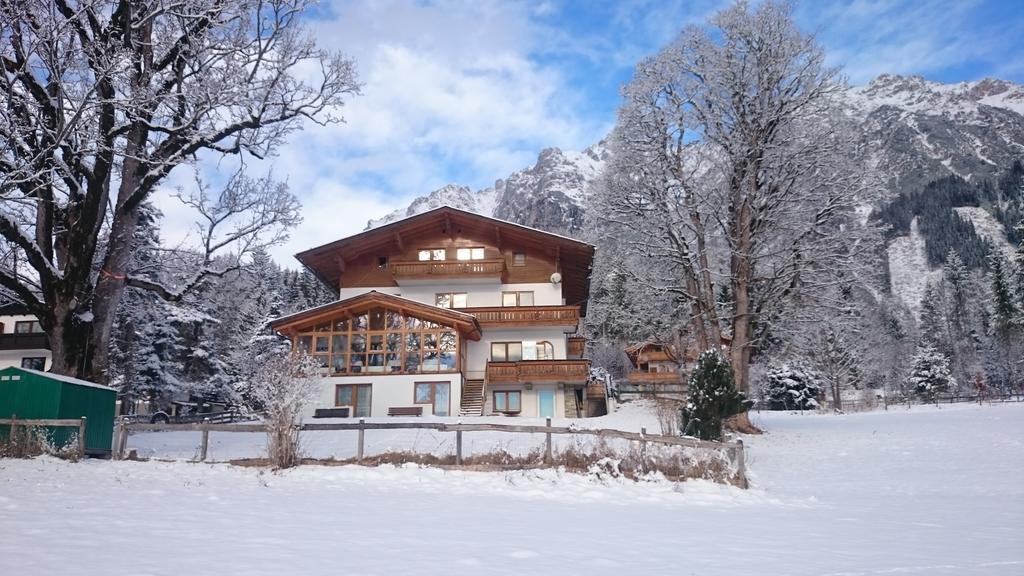 Pension Hofweyer Ramsau am Dachstein Bagian luar foto